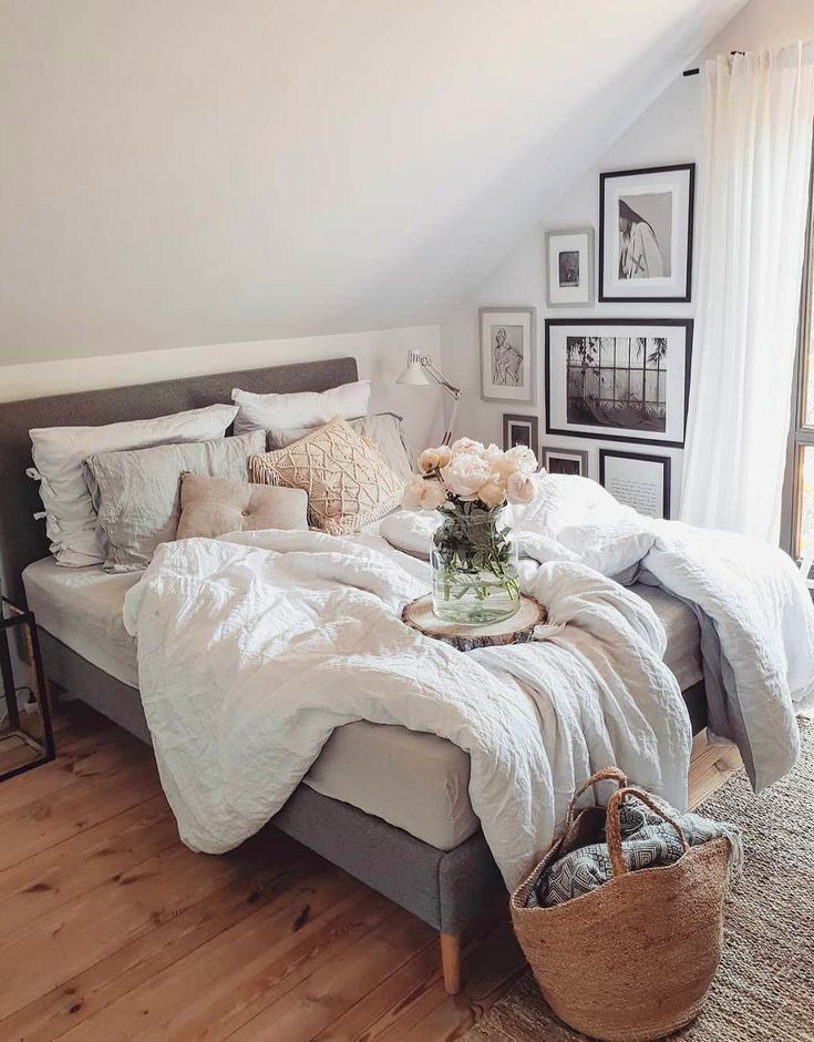California style bedroom ideas