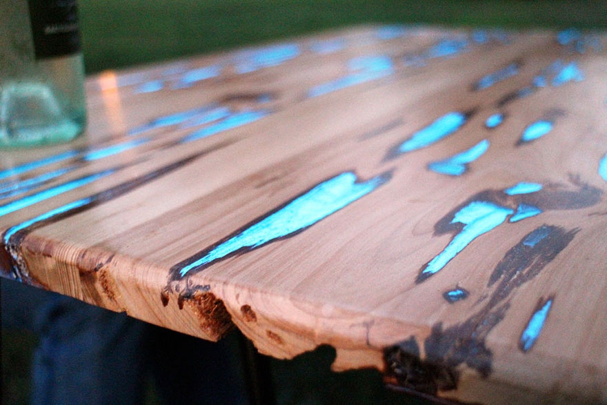 Best way to paint a wood table